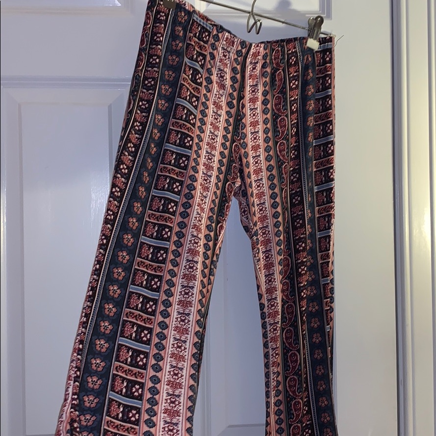 Boot Cut, Flowey, Patterned Pants